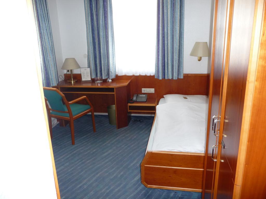 Hotel Sonne Leinfelden-Echterdingen Værelse billede