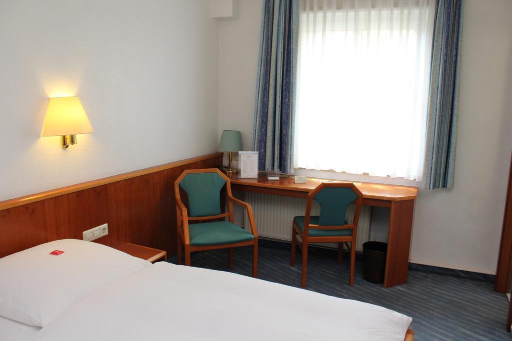 Hotel Sonne Leinfelden-Echterdingen Værelse billede