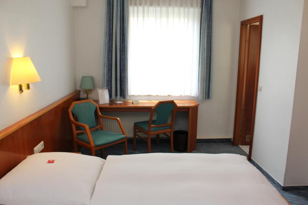 Hotel Sonne Leinfelden-Echterdingen Værelse billede